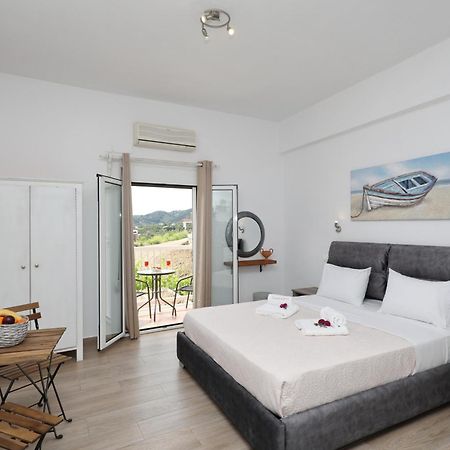 Tsoukalaria Studios Skopelos Town Bagian luar foto