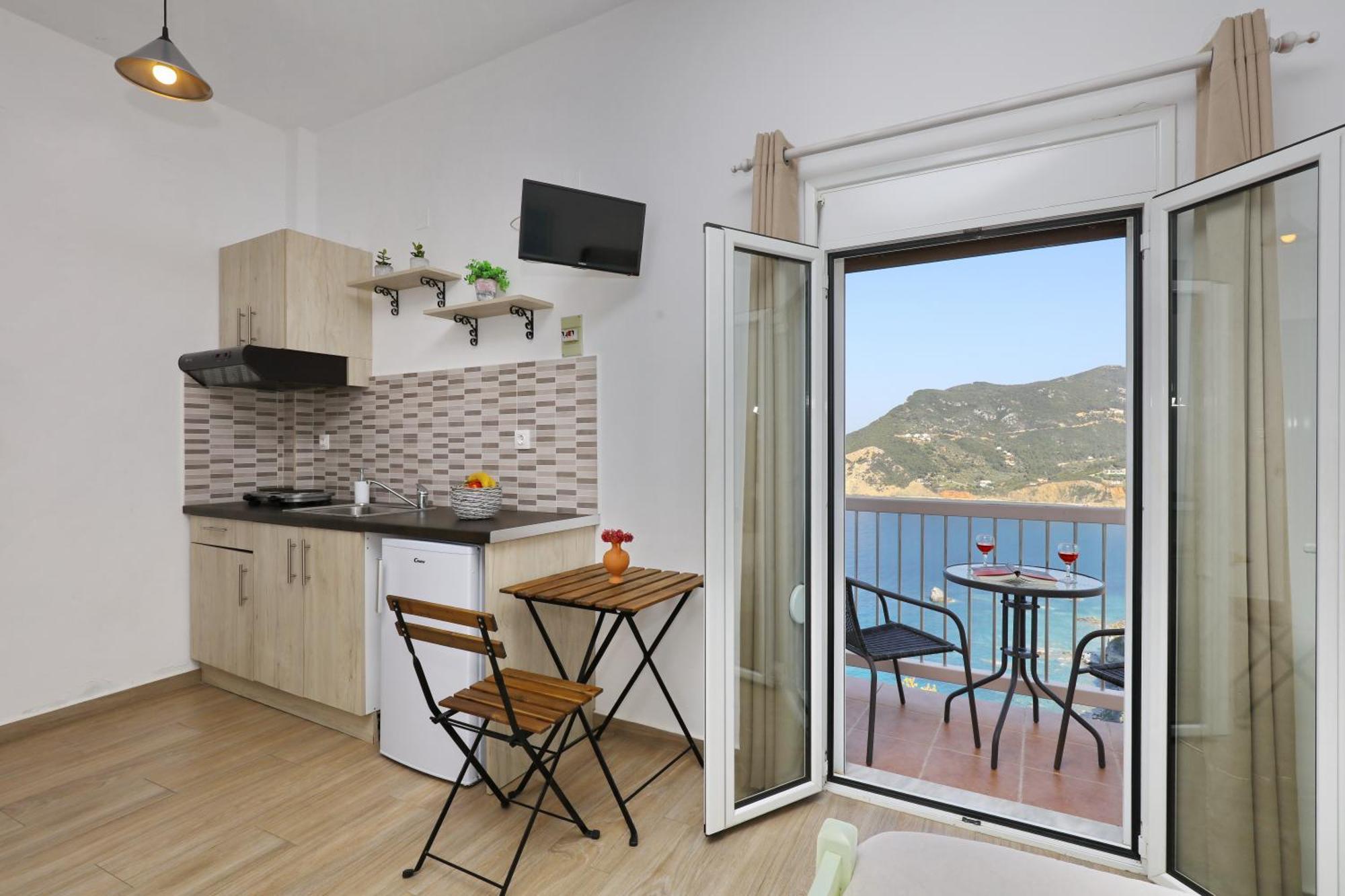 Tsoukalaria Studios Skopelos Town Bagian luar foto