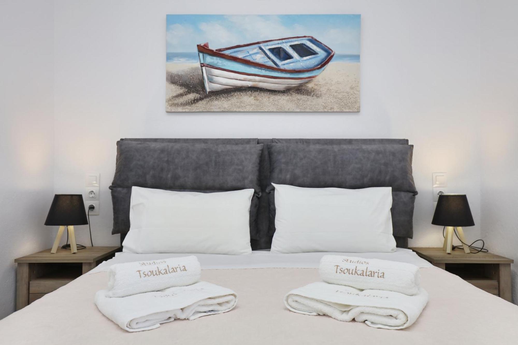 Tsoukalaria Studios Skopelos Town Bagian luar foto