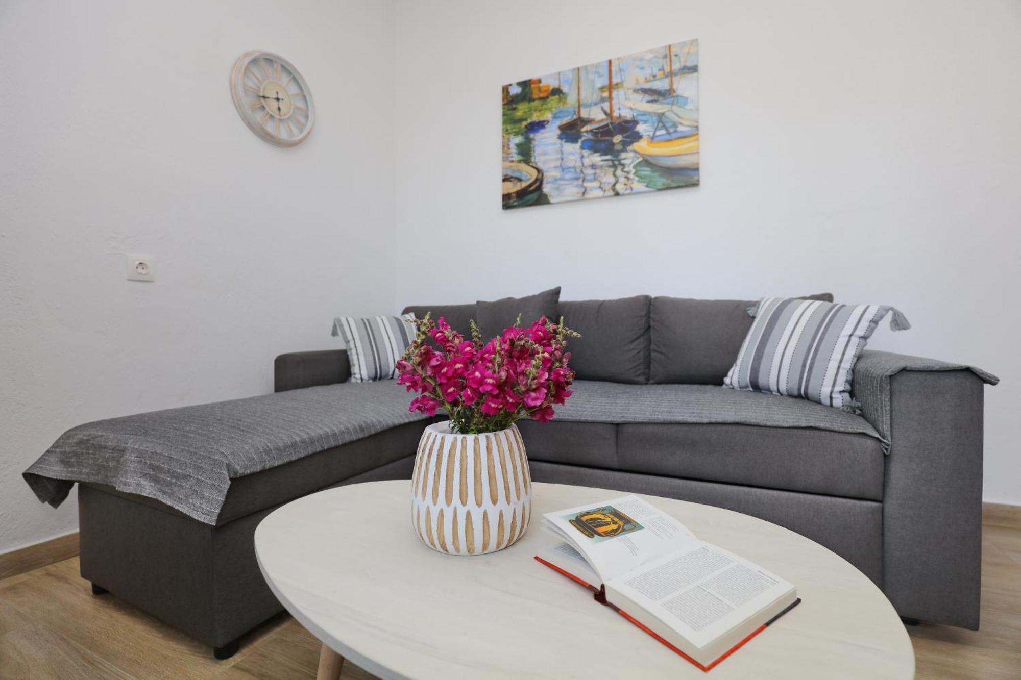 Tsoukalaria Studios Skopelos Town Bagian luar foto