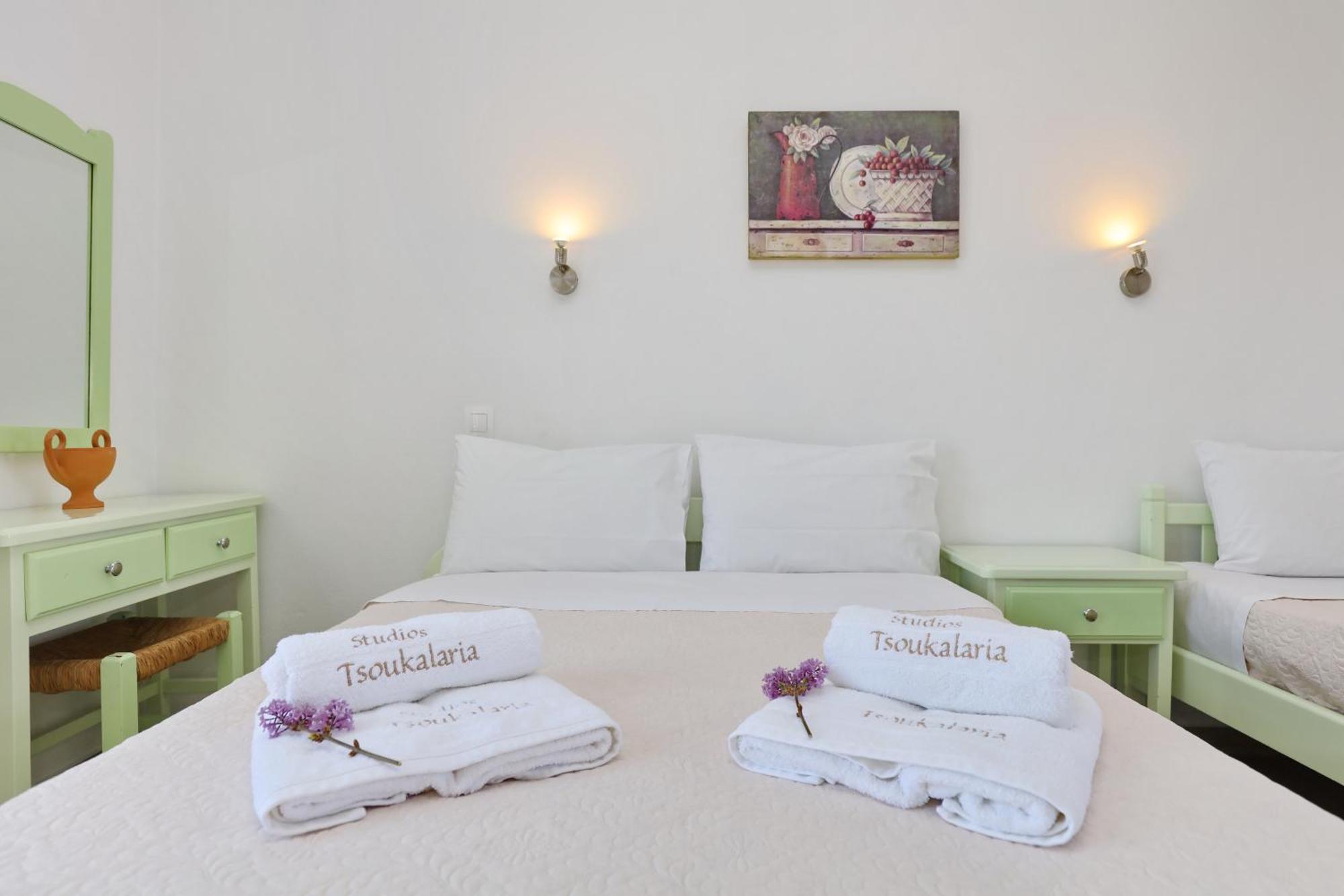 Tsoukalaria Studios Skopelos Town Bagian luar foto