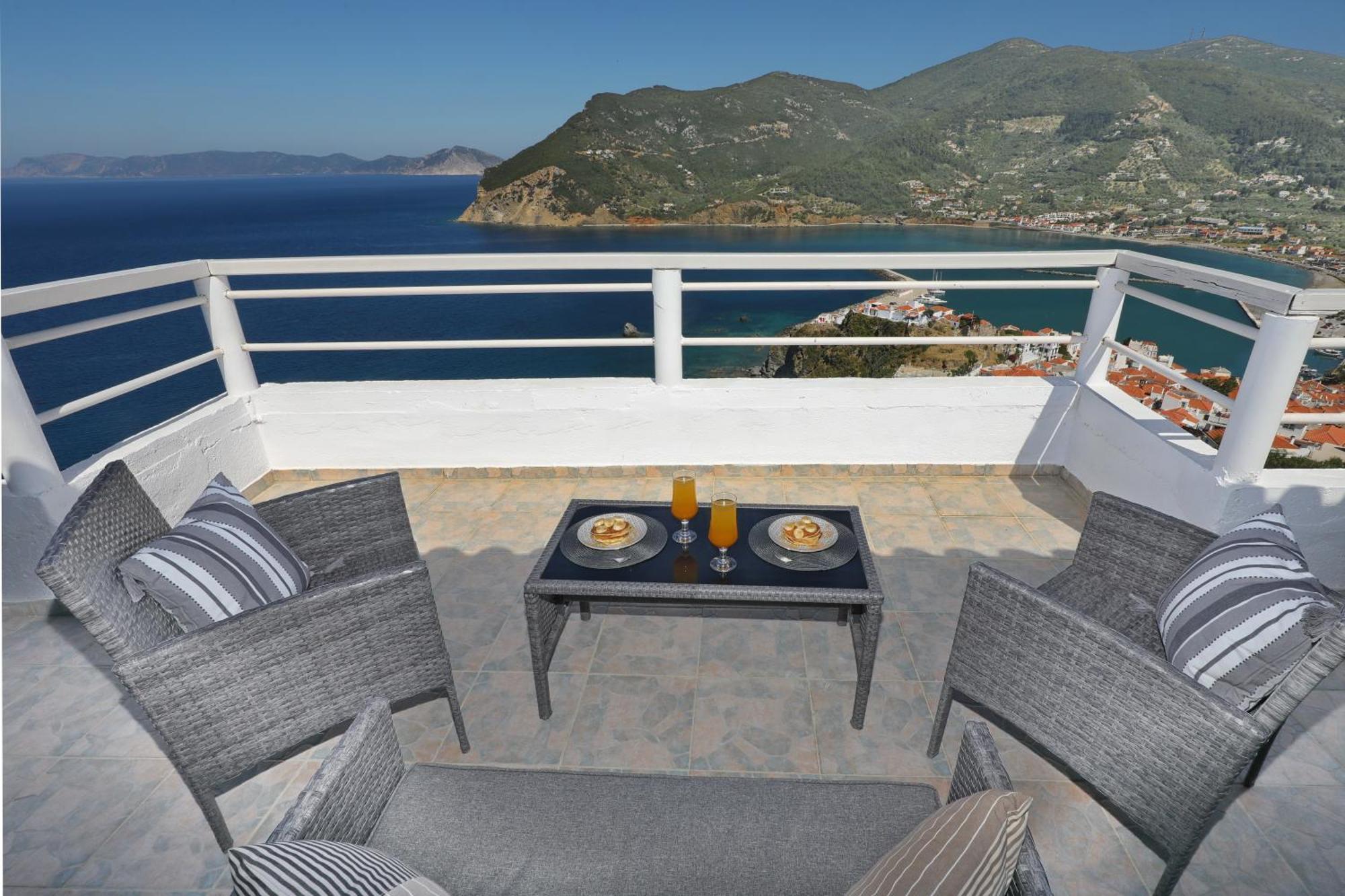 Tsoukalaria Studios Skopelos Town Bagian luar foto